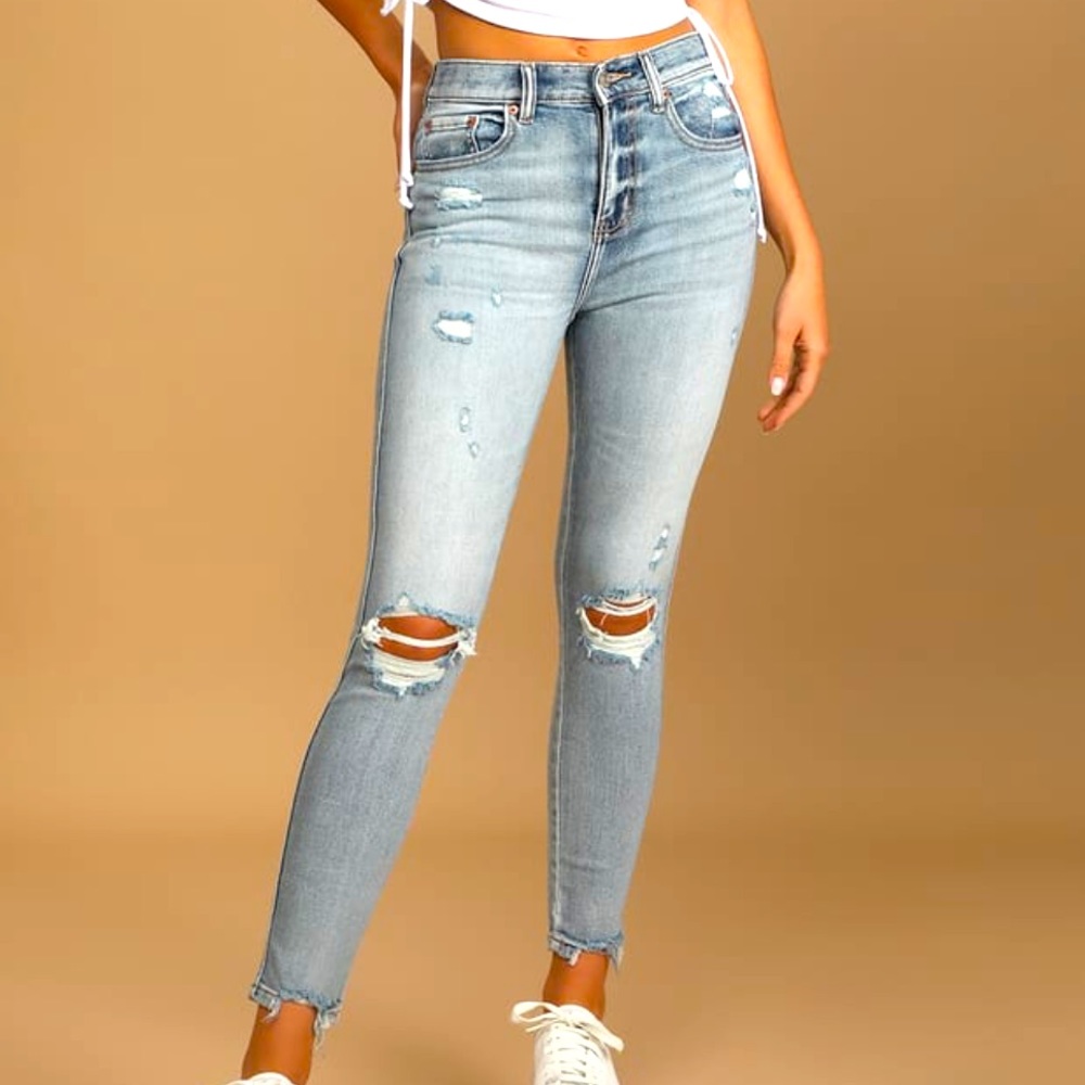 Light Wash Daze Denim Skinny Jeans from Lulu’s